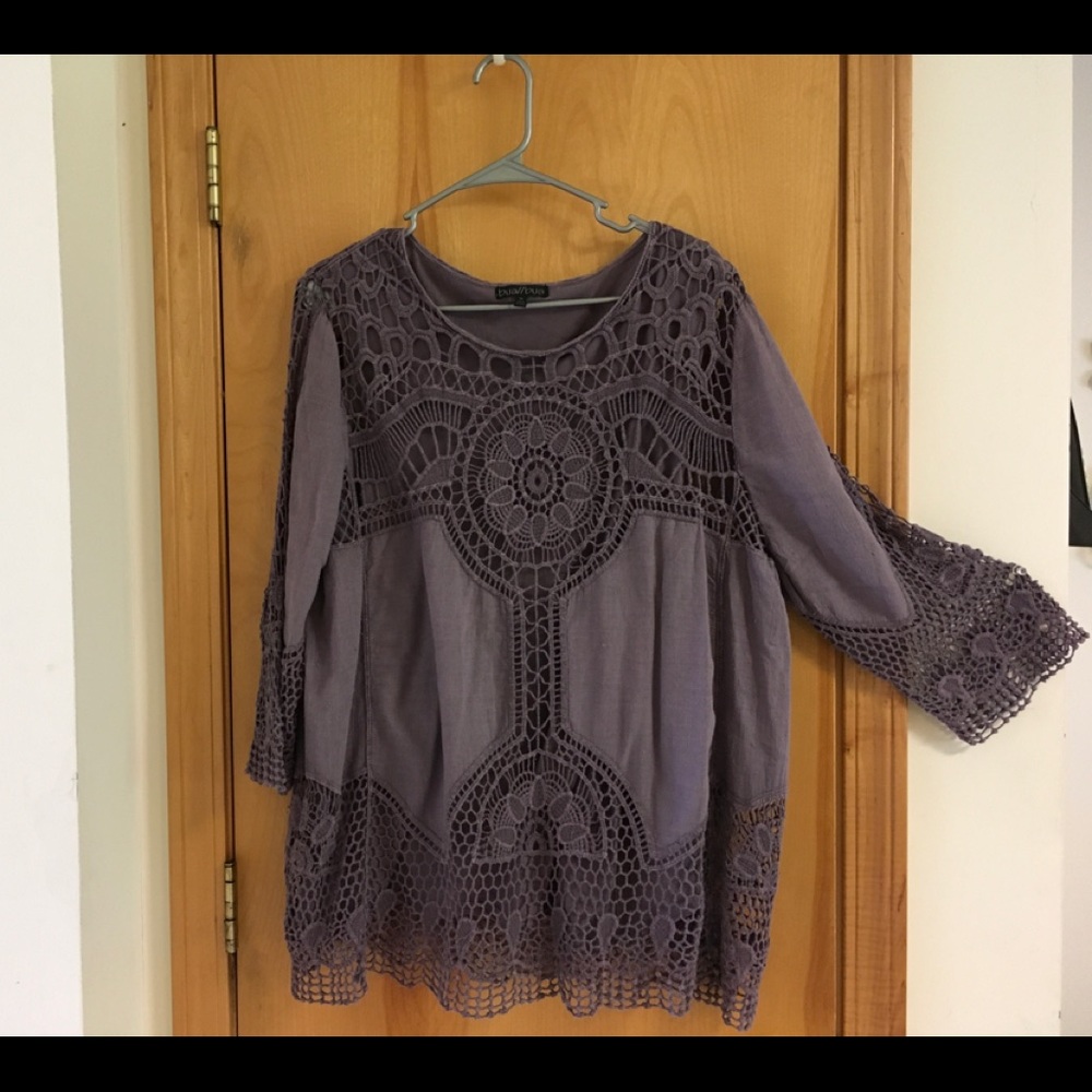 Lace embellished size 1X tunic